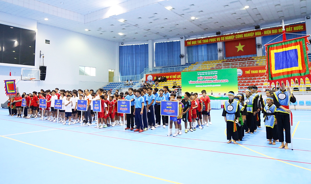Các đơn vị đến từ các trường tiểu học, trung học cơ sở, trung học phổ thông.jpg