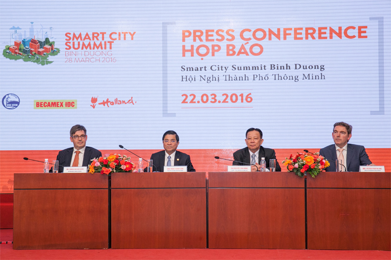 Hop bao 1.jpg