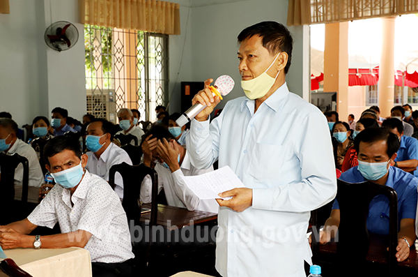 IMG_0762 cử tri tân Vĩnh Hiệp.jpg