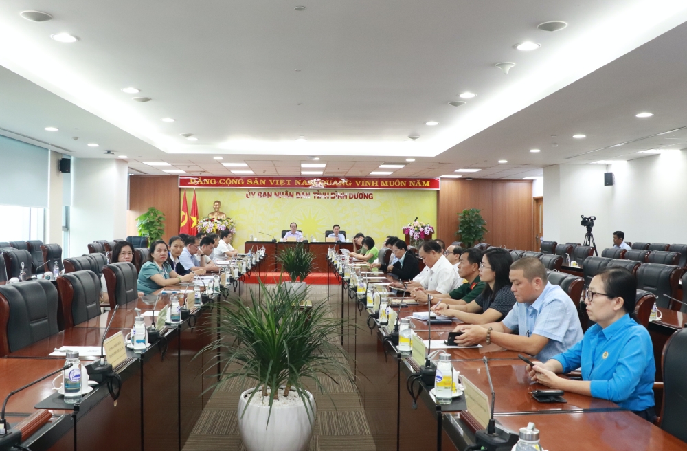 Hop truc tuyen xay dung nong thon moi-1.JPG