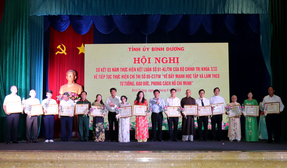 khenthuong2.jpg