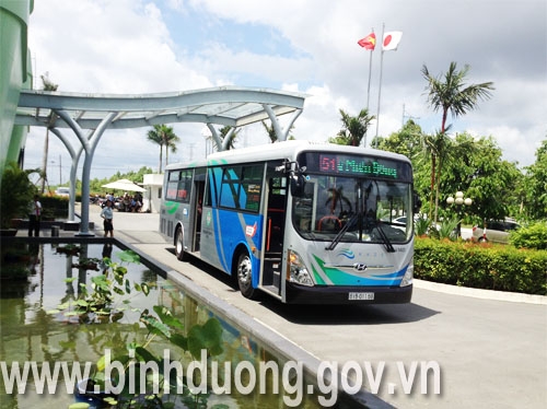 05-01 Bus 1 _revised.jpg