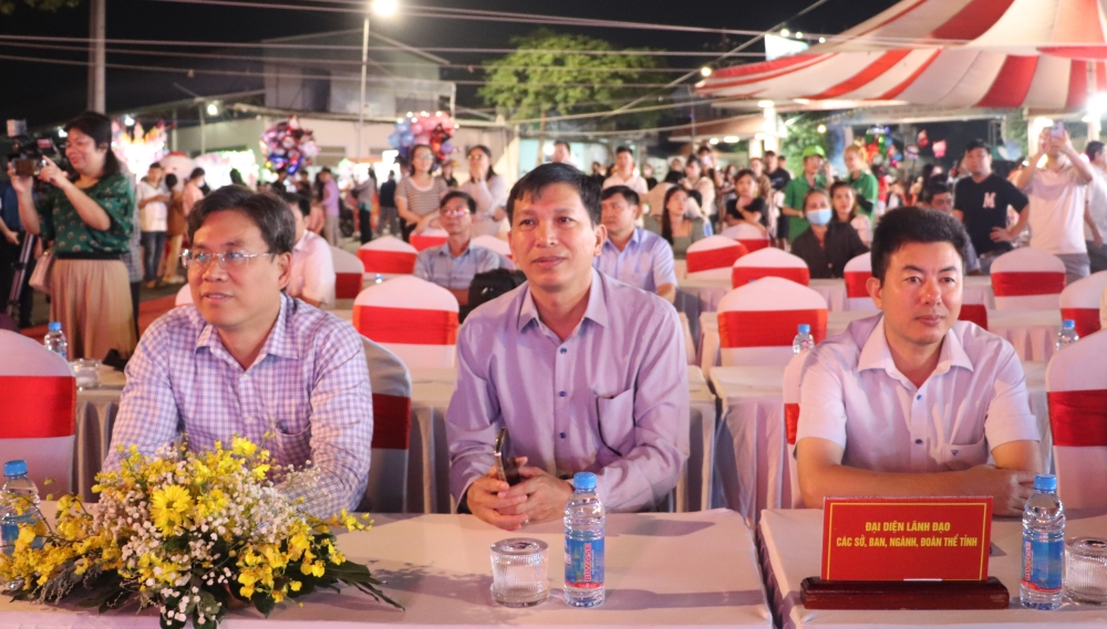 Be mac tuan le van hoa - am thuc-1.jpg