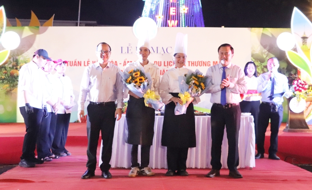 Be mac tuan le van hoa - am thuc-4.jpg