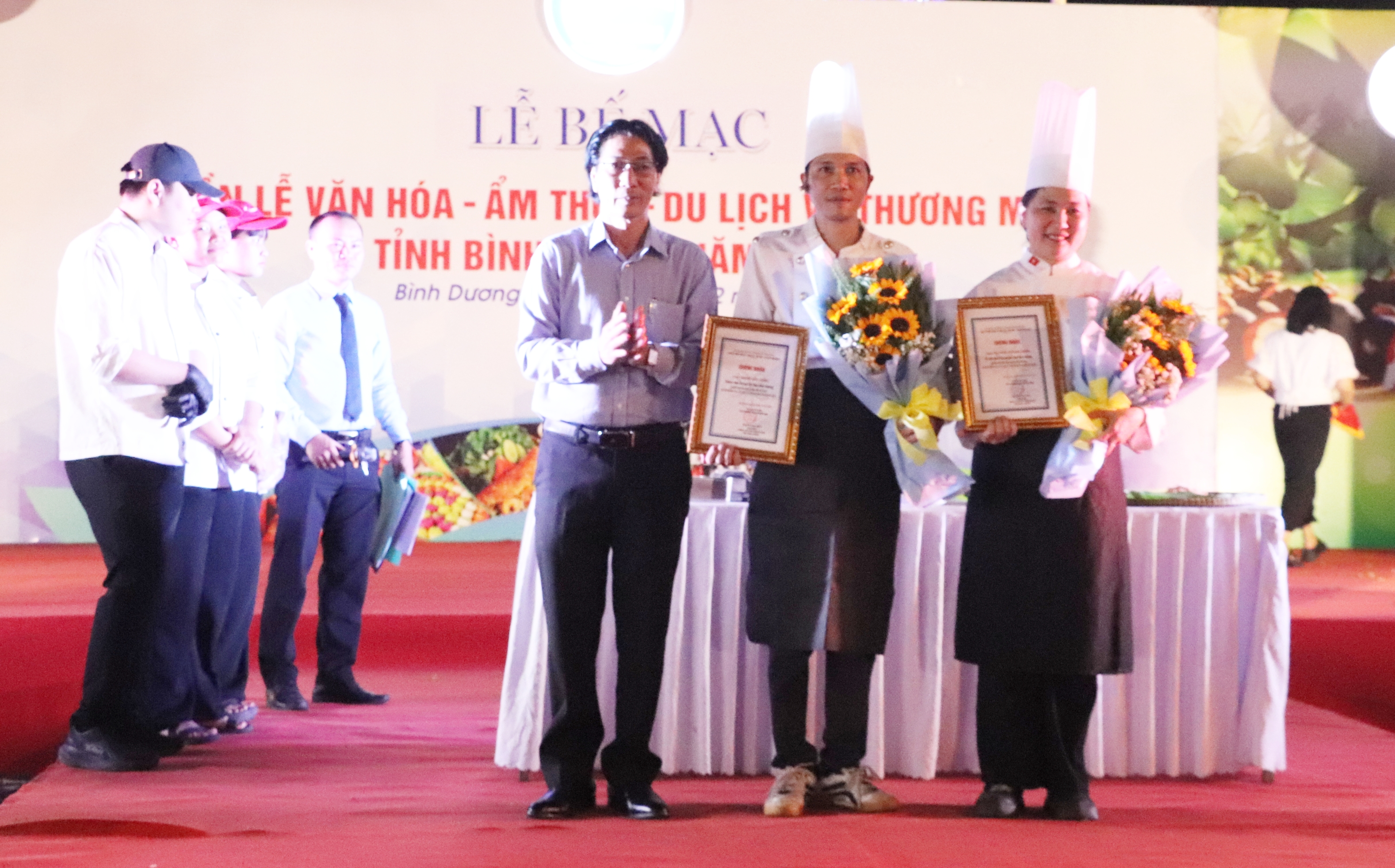 Be mac tuan le van hoa - am thuc-5.jpg