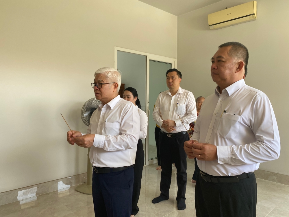 Bi thu tham gia dinh nguyen lanh dao co quan bao chi-9.jpg