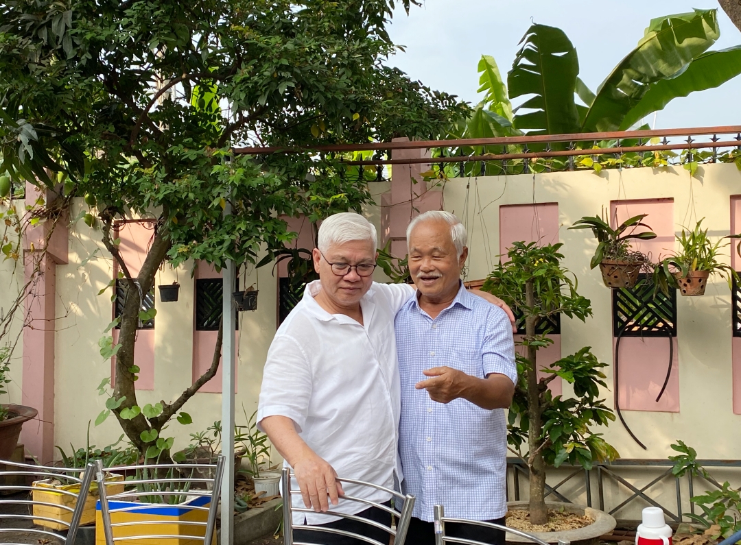 Bi thu tham ong Nguyen Nghiem-1.jpg