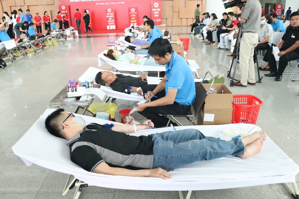 Chuong trinh Hoi CTD 2025-21.JPG