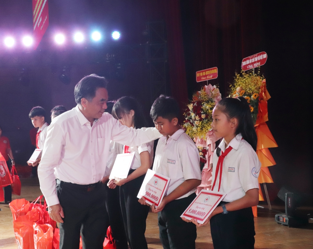 Chuong trinh Hoi CTD 2025-3.JPG