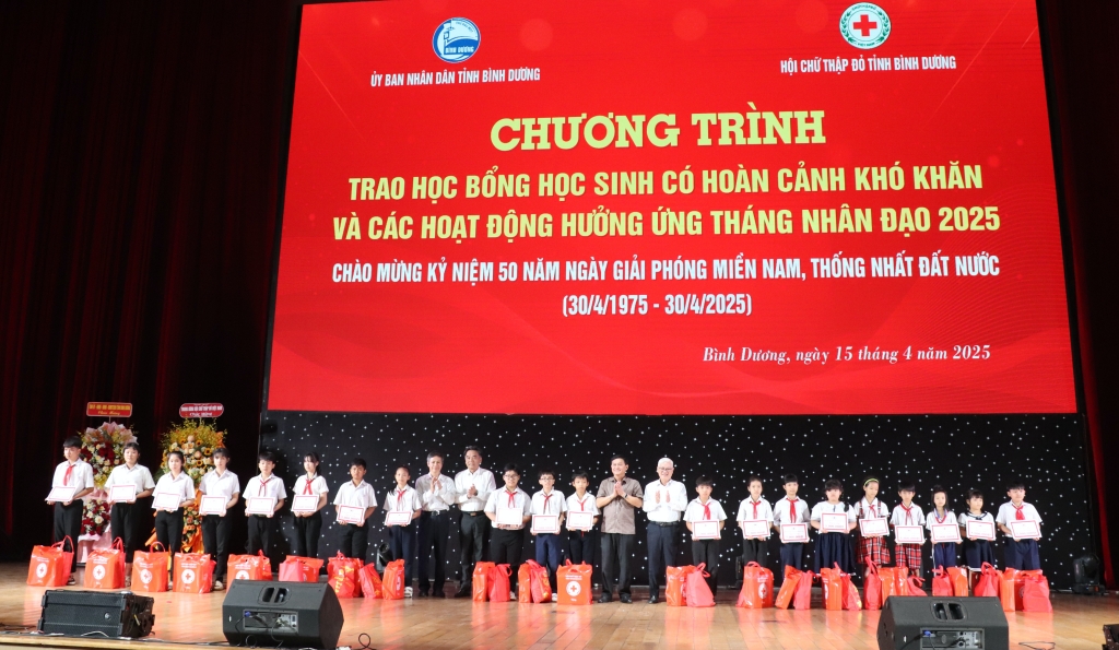 Chuong trinh Hoi CTD 2025-4.JPG