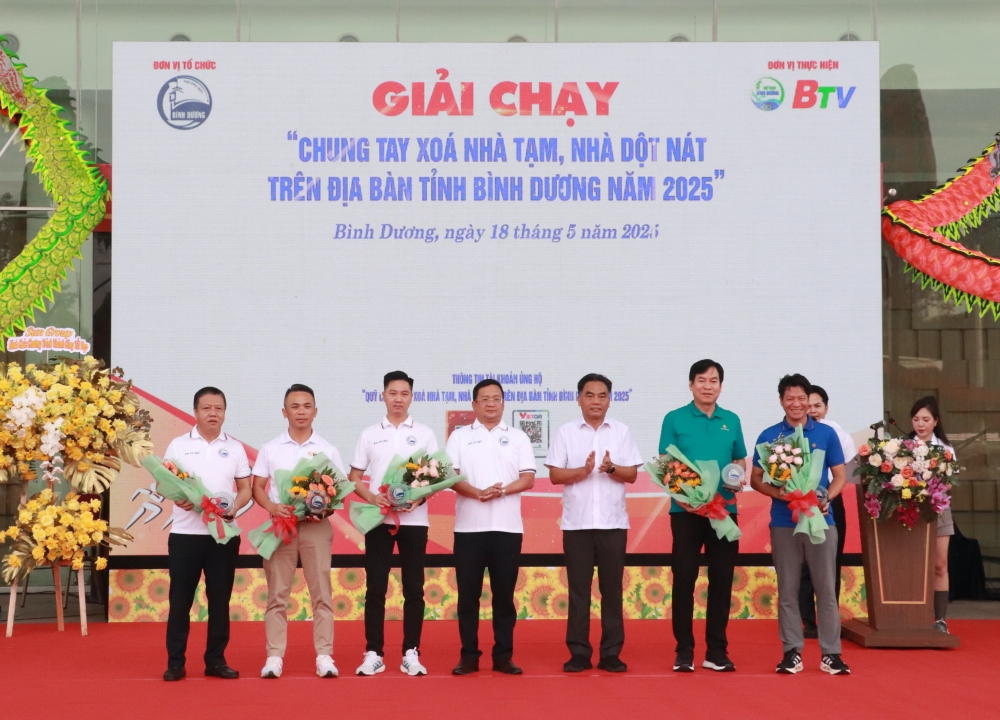Giai chay Chung tay xoa nha tam, nha dot nat-8.JPG