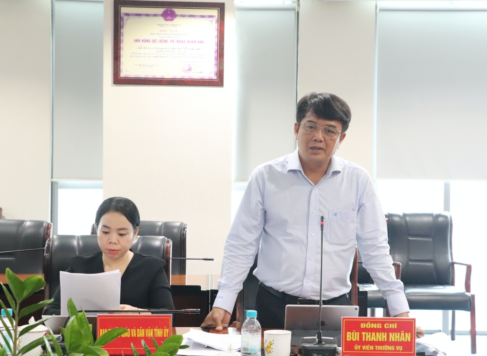 Hop ra mat Hoi Ky su tre-4.JPG