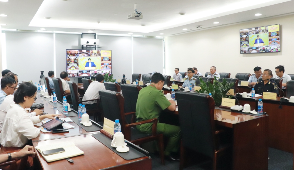 Hop truc tuyen 23.6-2.JPG