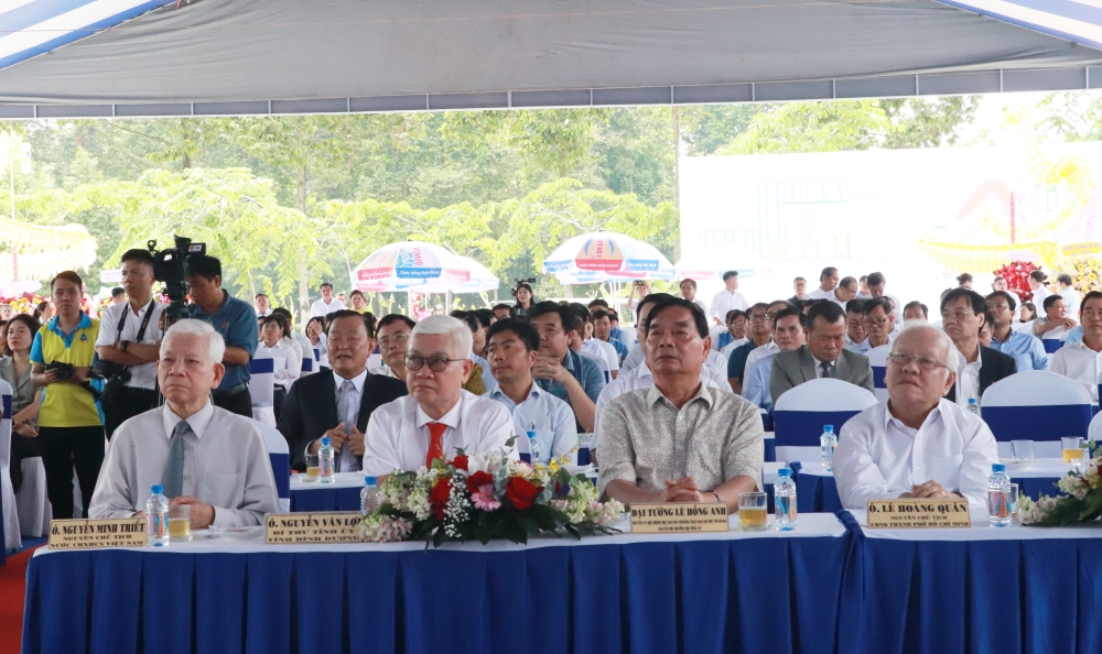 Khoi dong Nha may phat dien rac BIWASE-1.JPG