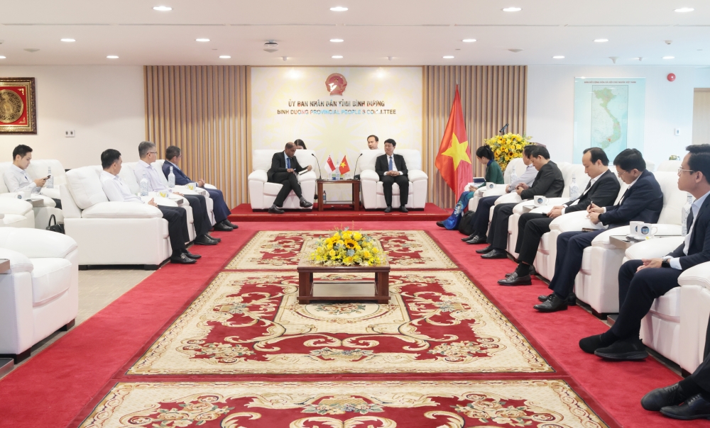 LDT tiep Dai su dac menh toan quyen Singapore 2025-1.JPG