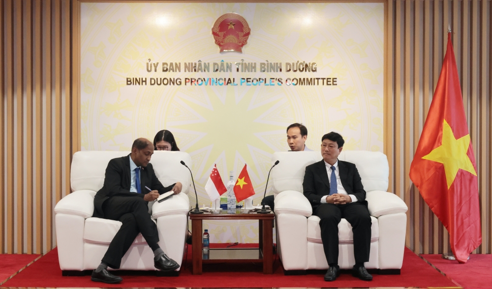 LDT tiep Dai su dac menh toan quyen Singapore 2025-2.JPG