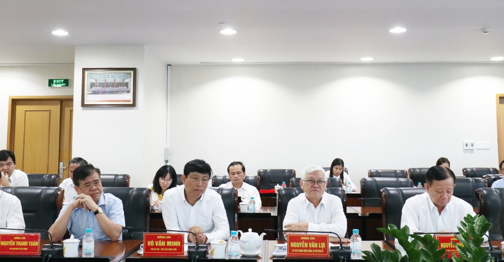 LDT tiep Tap doan THACO-2.JPG