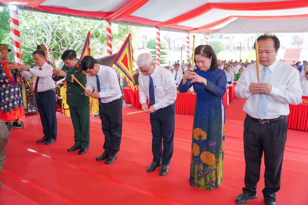 Le Gio To Hung Vung 2025-2.jpg
