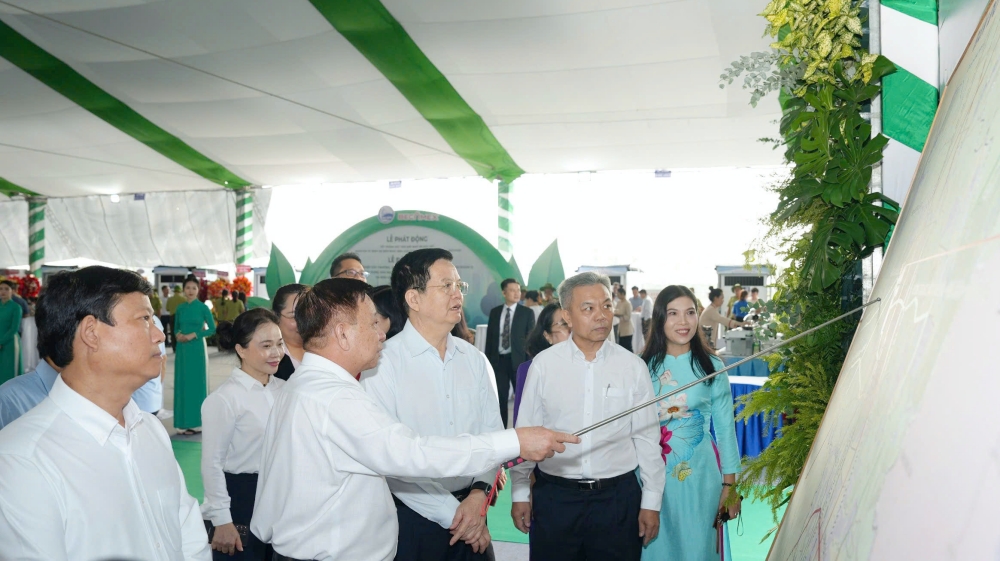 Le dong tho KCN Cay Truong, KCN Bau Bang mo rong-1.jpg