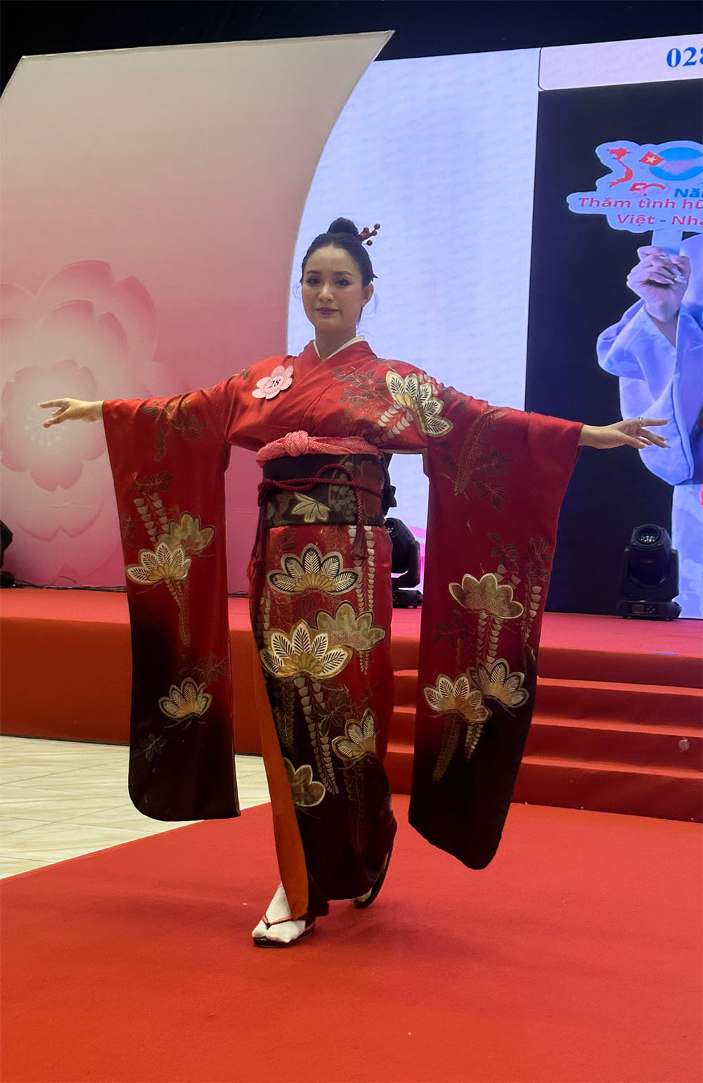 Phu nu -Kimono 4.jpg