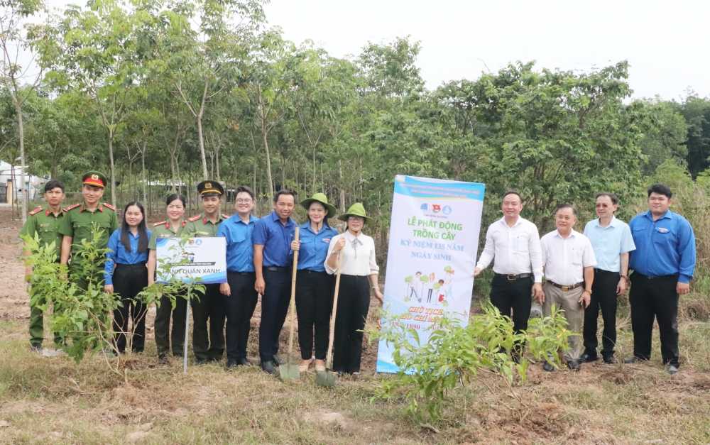 Ra quan Chien dich TNTN he 2025-20.JPG