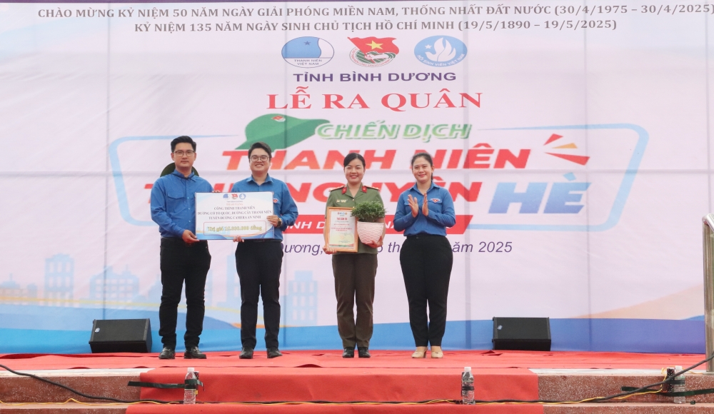 Ra quan Chien dich TNTN he 2025-7.JPG