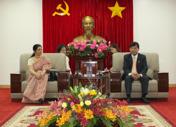 Tiep tong lanh su An Do.JPG