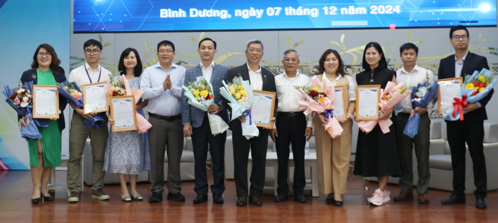 Toa dam huong nghiep nganh ban dan-8.jpg