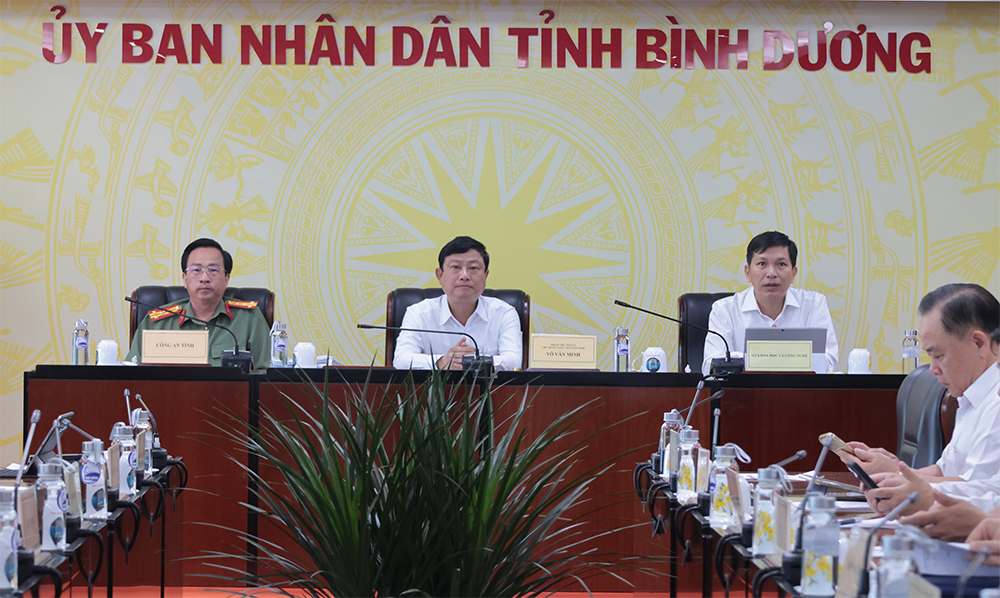 PhienhopBCĐ DMST-BinhDuong.jpg