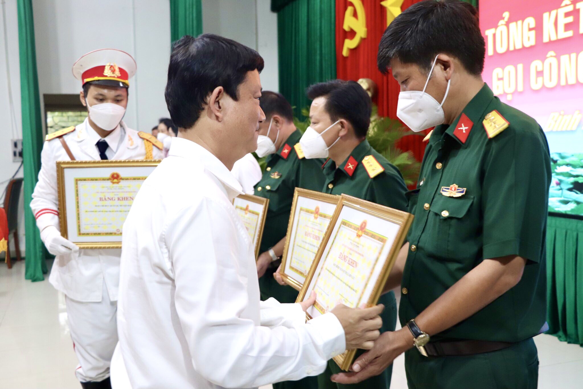 Tongketnhapngu 2.jpg