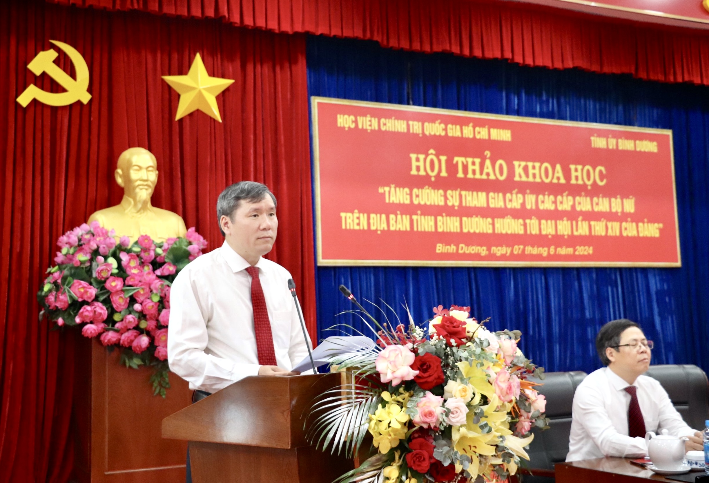 hoithaopn 2.jpg