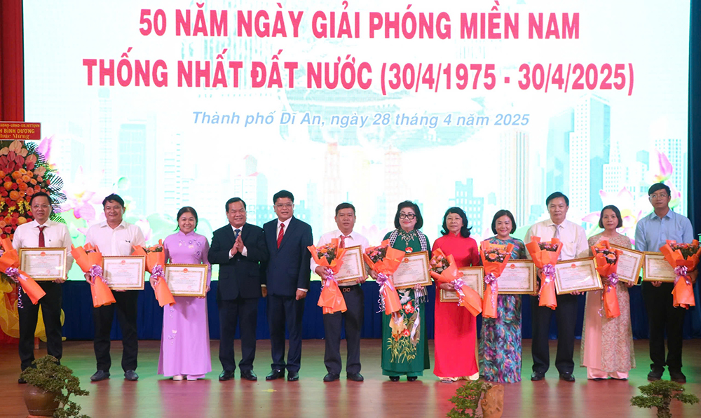 Dian50-Canhan.jpg