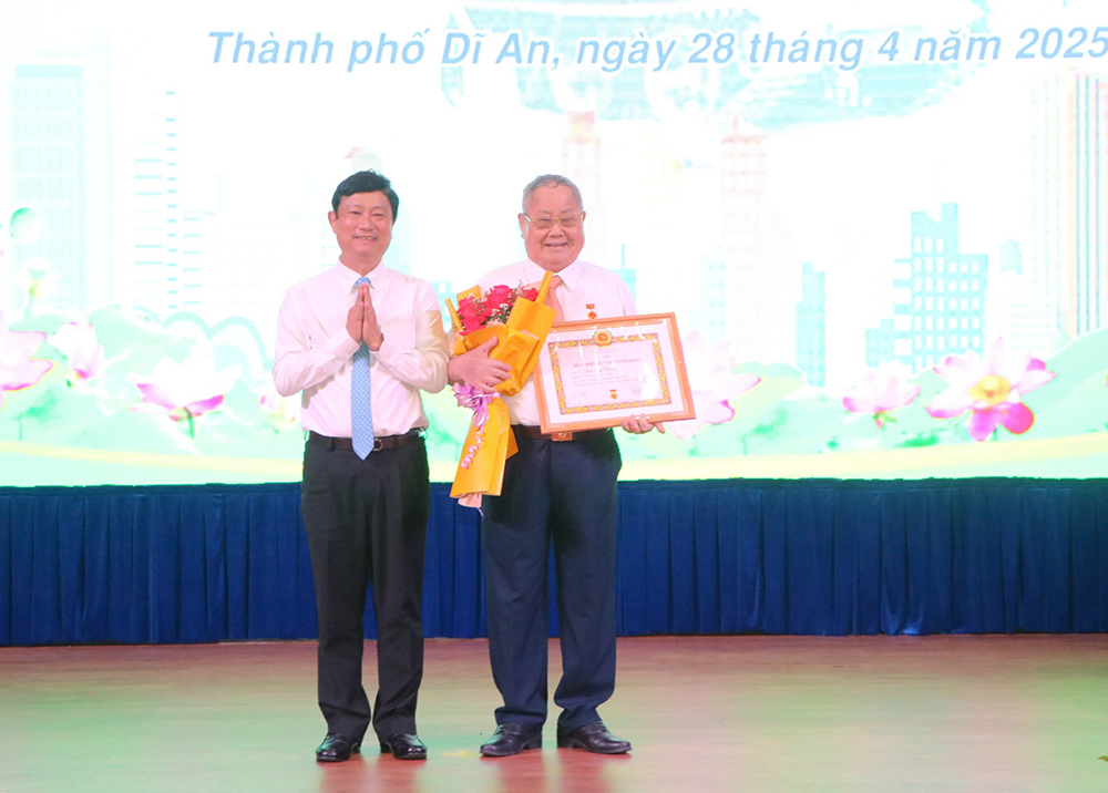 Dian50-Huyhieu1.jpg