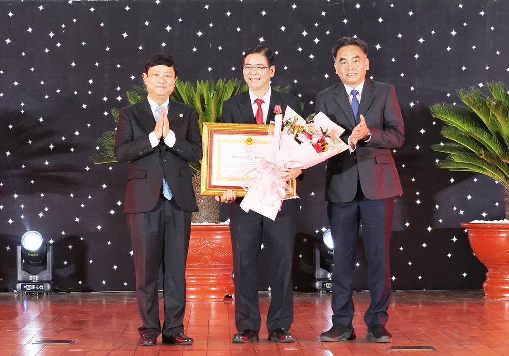 HTLTB5G9A9278.jpg