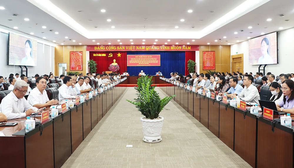 IMG_hntttq0837.jpg