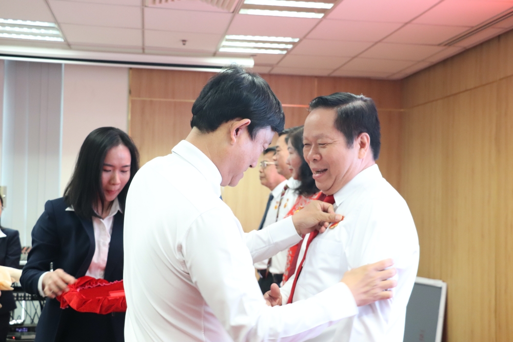 Hoi nghi Ban Chap hanh Dang bo UBND tinh-9.JPG