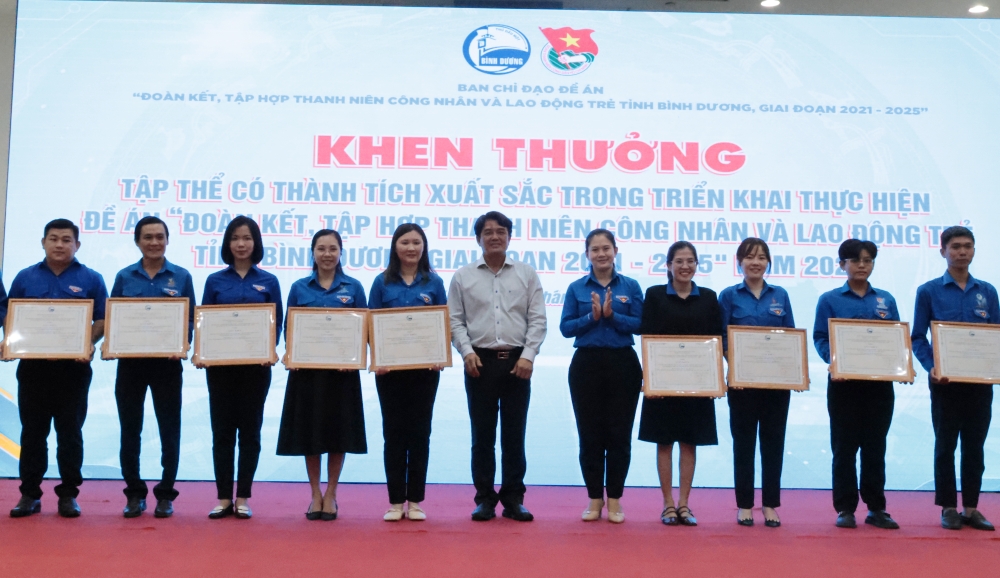 Hoi nghi TNCNLĐT-11.jpg