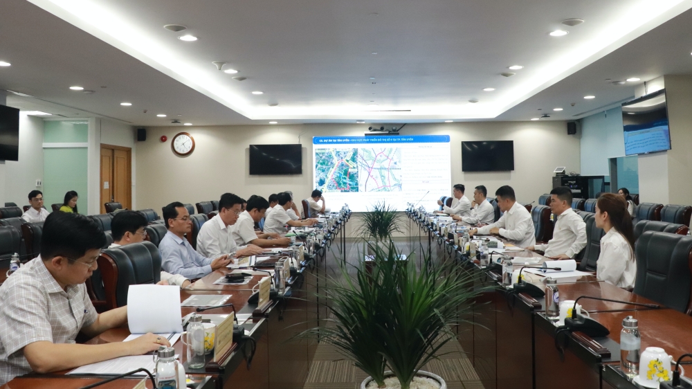 LDT lam viec voi Tap doan Sun Group-1.JPG