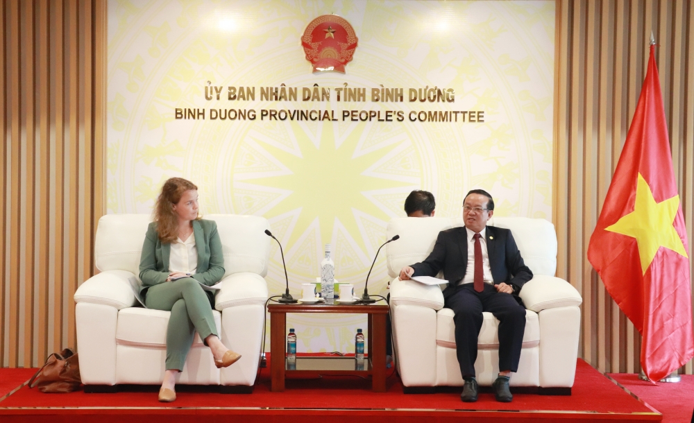 LDT tiep Pho Tong Lanh su Ha Lan-2.JPG