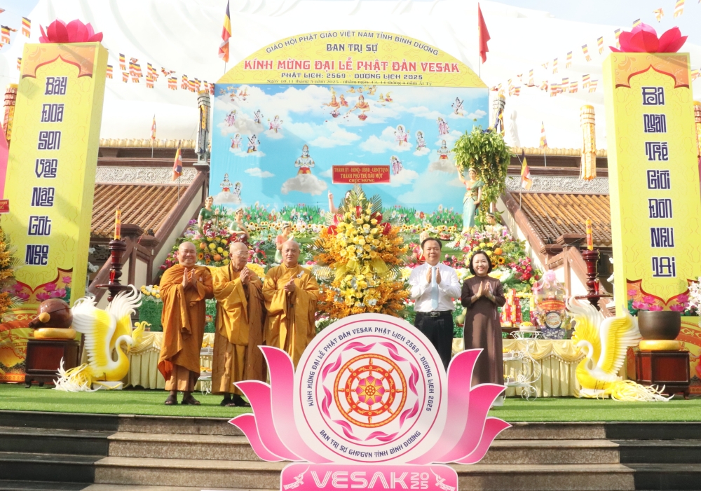 Le Phat dan 2025-3.JPG