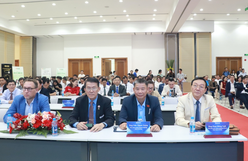 Thanh lap Hiep hoi Cong nghiep Ho tro-2.JPG