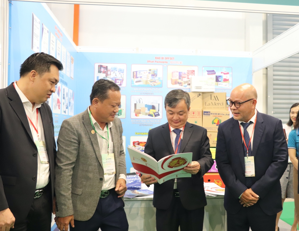 Trien lam VPPE 2025-7.JPG