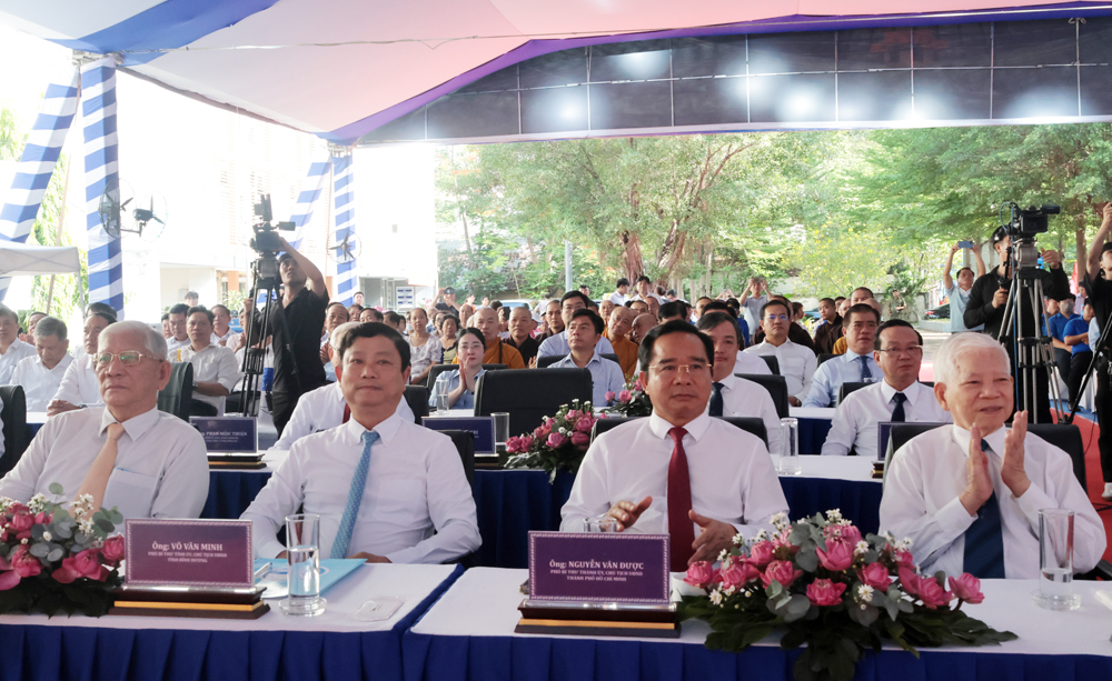 khoicongkhuluuniemnss2.jpg