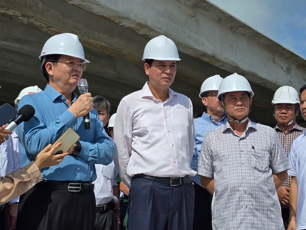 PTT CHỈ ĐẠO VD3.jpg