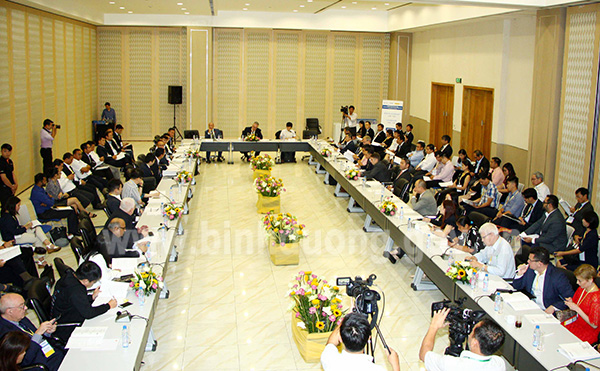 PhiendoithoaiHorasis 1.jpg