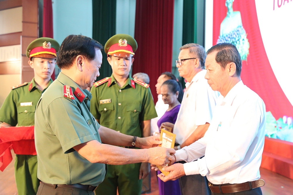 hinhtraokhen thungpuh3.jpg
